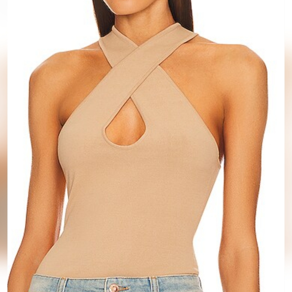 SER.O.YA Casual Nori Top Classic  Knit Halter Neck Criss-cross Top Beige ( M )